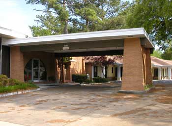 The Carolinian Inn - Exterior - Lobby