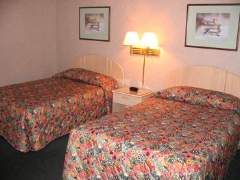 The Carolinian Inn - Double Beds
