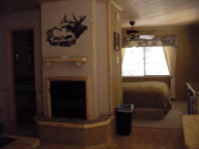 Hualapai Mountain Resort - Our Suites