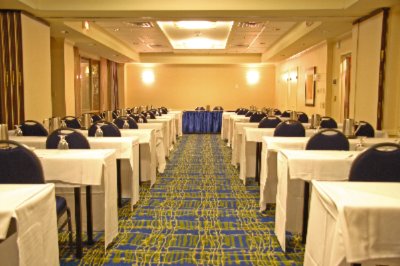 Hilton Suites Atlanta Perimeter - Hilton Suites Azalea Ballroom Classroom