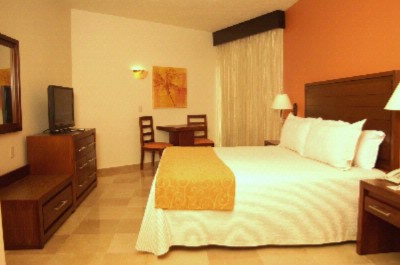 Canto Del Sol Plaza Vallarta All Inclusive - Deluxe Room One King Bed