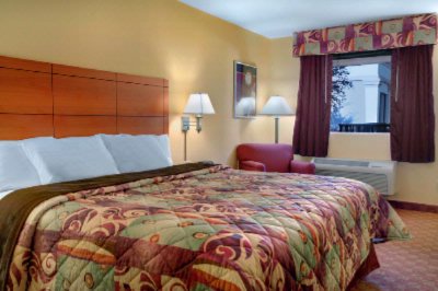 Days Inn - 