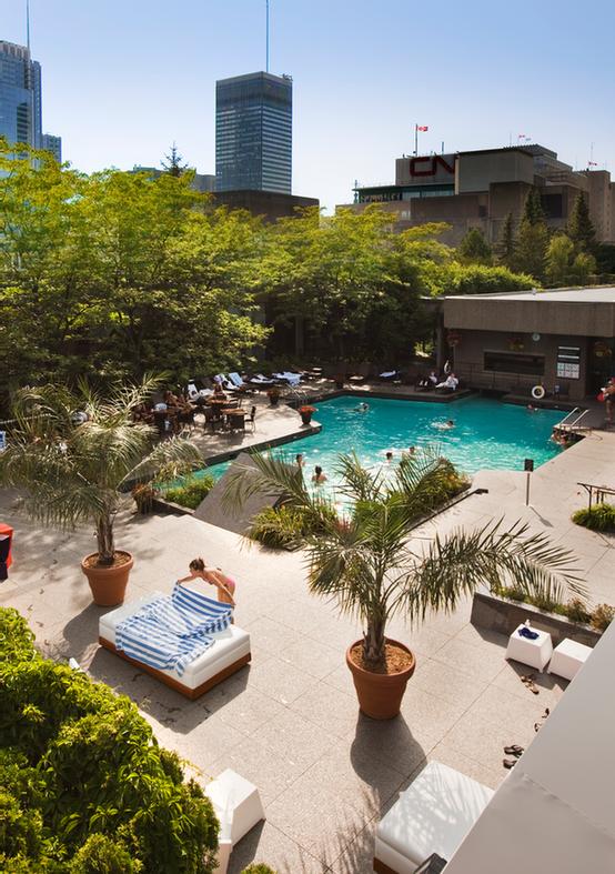Hilton Montreal Bonaventure - 