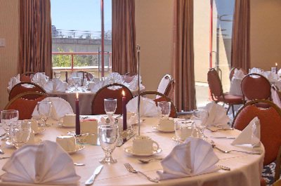 Holiday Inn Express Metrotown - Ballroom