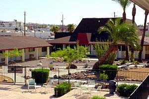 Lake Place Inn - 