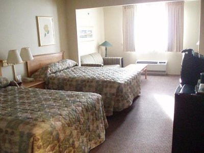 Comfort Suites - Double / Double Suite