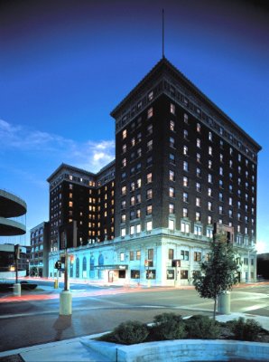 Hotel Fort Des Moines - 