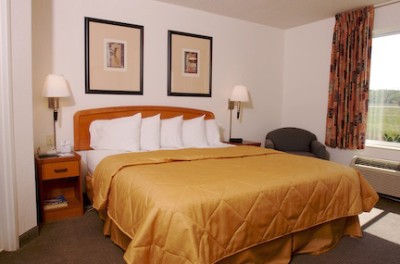 Sleep Inn & Suites - King Bedded Room