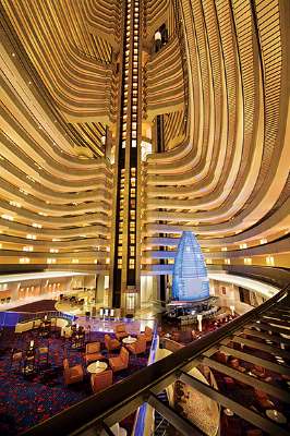 Atlanta Marriott Marquis - Hotel Lobby