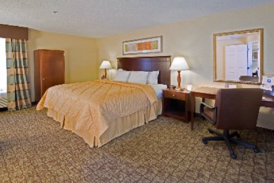 Comfort Inn & Suites - Executive Suite