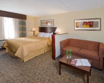 Comfort Inn & Suites - One Room King Suite