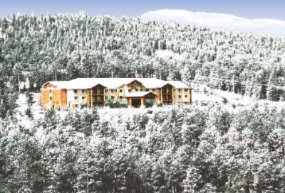 Quality Suites at Evergreen Parkway - 