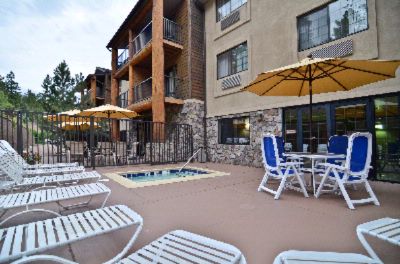 Quality Suites at Evergreen Parkway - Lobby