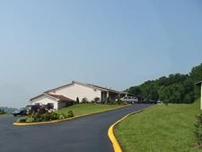 Red Carpet Inn - 