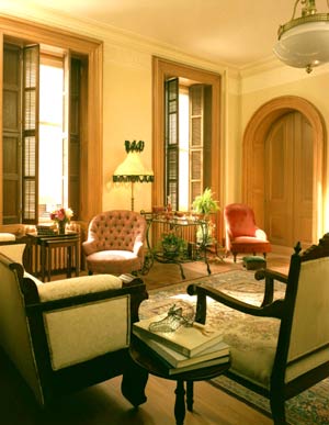 The Inn at Irving Place - Parlor