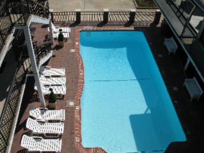 Alamar Resort Inn - 