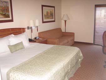 Ramada Northwest / Des Moines - Brand New King Size Bed