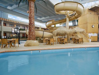 Ramada Northwest / Des Moines - Buccaneer Bay Water Park