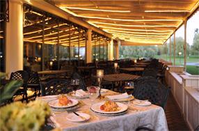 Chateau Vaudreuil Suites Hotel - 