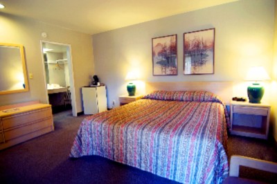Antelope Valley Inn & Conference Center - 