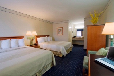 Best Western Mission Bay Inn by Seaworld - Standard 2-queen Guestroom