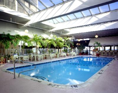 Clarion Resort Fontainebleau Hotel - 