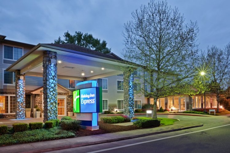 It's Always A Sunny Day At The Holiday Inn Express Corvallis!