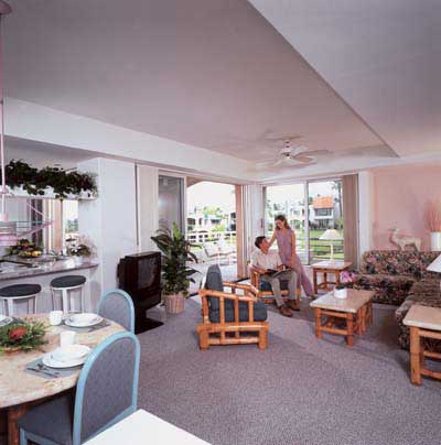 Outrigger Palms at Wailea - Living Room