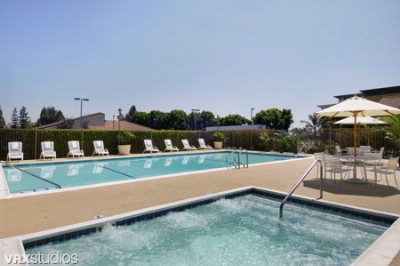 Best Western Ontario Airport - Oversized Outdoor Heated Pool And Spa