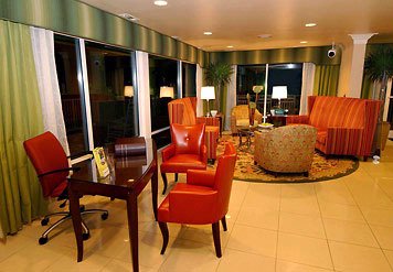 Courtyard by Marriott Downtown - 