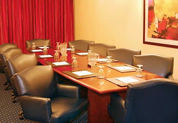 Courtyard by Marriott Downtown - 