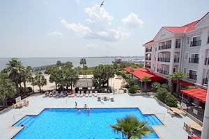 Charleston Harbor Resort & Marina - 