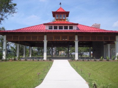 Charleston Harbor Resort & Marina - 2400 Square Feet Of Outdoor Covered Space