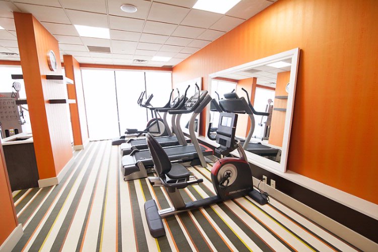 Holiday Inn Express Atlanta / Smyrna Cobb Galleria - 
