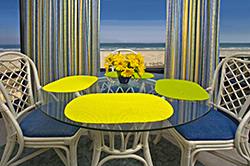 Shell Island Oceanfront Suites - 