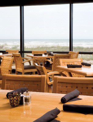 Shell Island Oceanfront Suites - 