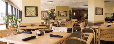 Shell Island Oceanfront Suites - 