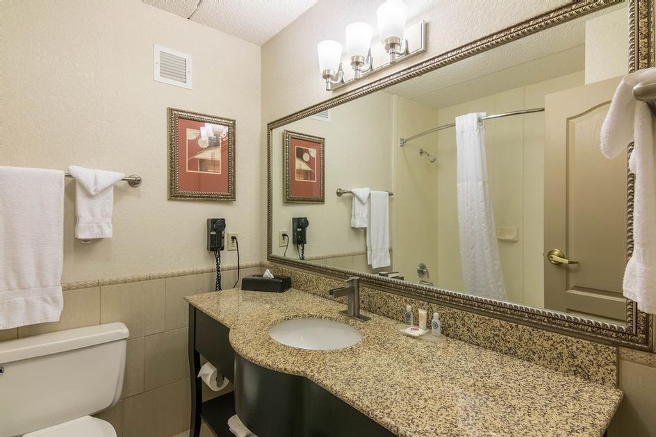 Comfort Inn Plymouth - 