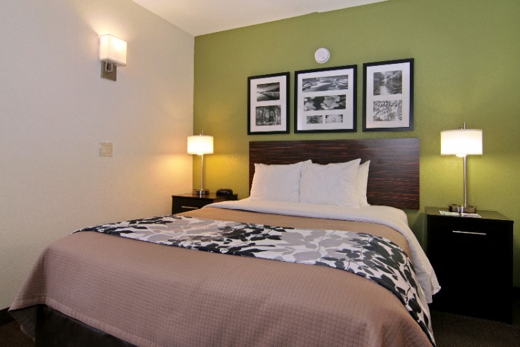 Sleep Inn Scottsdale - Large Workspace With Wireless Internet