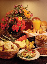 Clubhouse Inn & Suites Hotel - Breakfast
