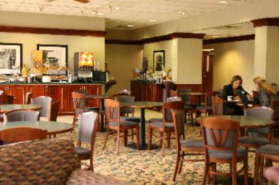 Hampton Inn Dover - Breakfast Area