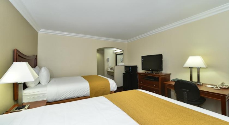 Quality Inn Downtown Sacramento - Breakfast Area