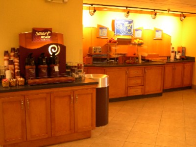 Holiday Inn Express University of Arkansas Area - Breakfast Bar