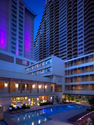 The Chelsea - Saltwater Pool