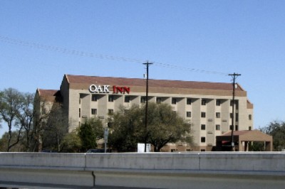 Oak Inn