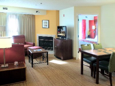 Residence Inn by Marriott Downtown Pensacola - 