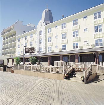 Plim Plaza - 