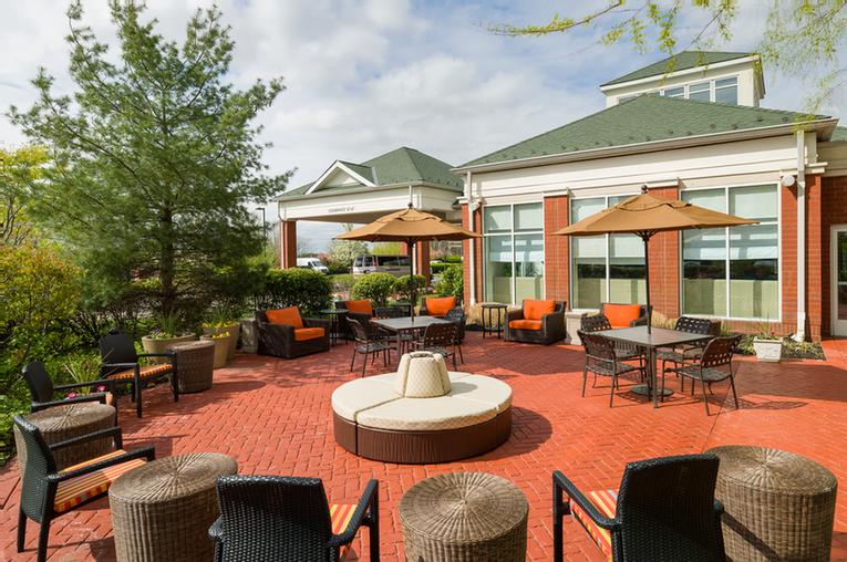Evergreen Ballroom - 2000 Sq Ft