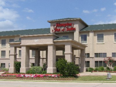 Hampton Inn & Suites Denton - 