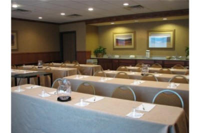 Hampton Inn & Suites Denton - Conference Room